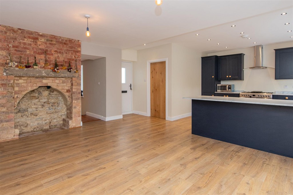 Images for Westfield Road, Wellingborough EAID:oscarjamesapi BID:6