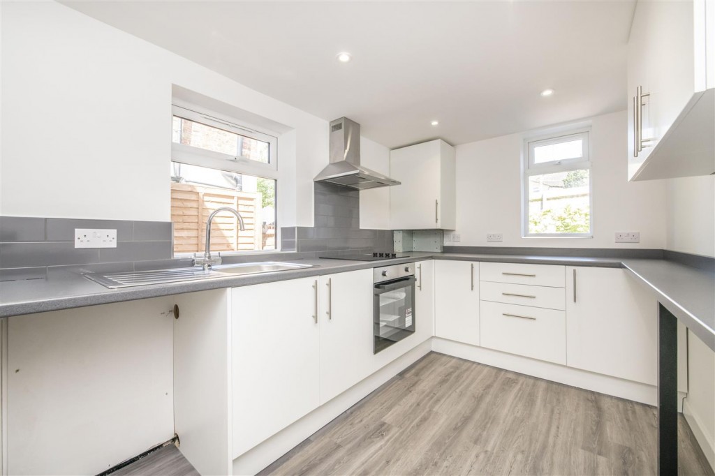 Images for Alma Street, Wellingborough EAID:oscarjamesapi BID:2