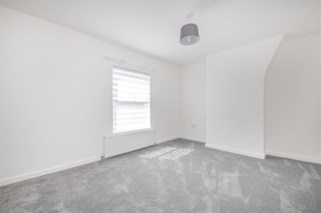 Images for Alma Street, Wellingborough EAID:oscarjamesapi BID:2