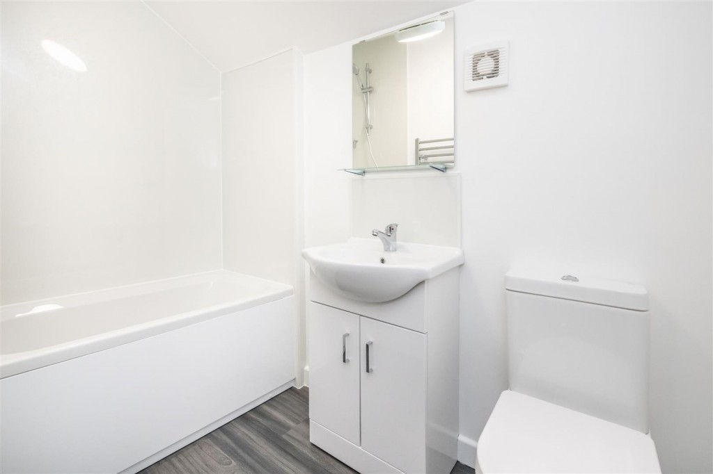 Images for Alma Street, Wellingborough EAID:oscarjamesapi BID:2