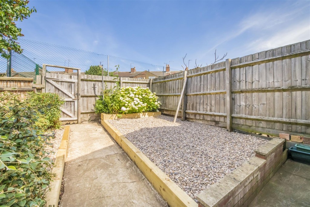 Images for Alma Street, Wellingborough EAID:oscarjamesapi BID:2