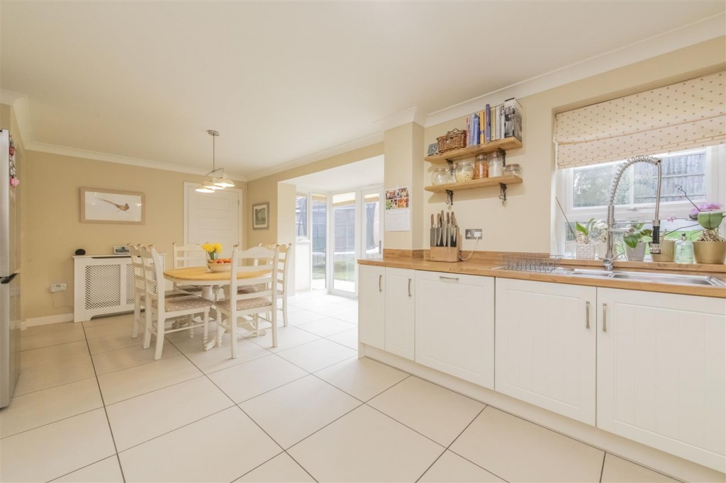 Images for Neptune Road, Wellingborough EAID:oscarjamesapi BID:6