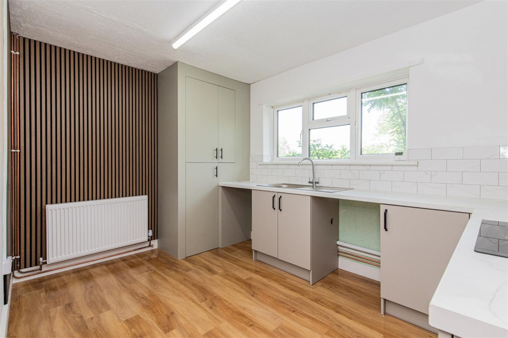 Images for Weekley Glebe Road, Kettering EAID:oscarjamesapi BID:2