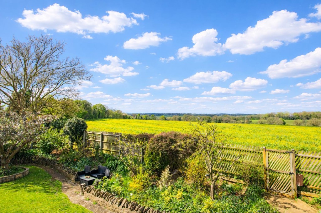Images for Grove Way, Finedon EAID:oscarjamesapi BID:3