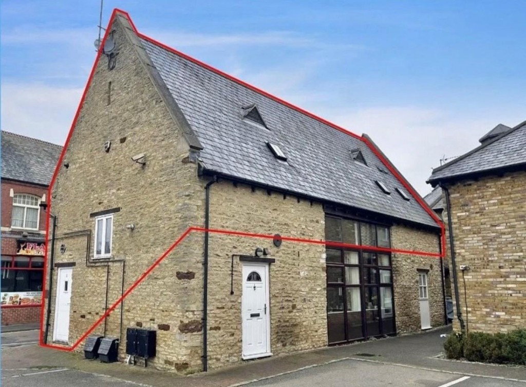 Images for Westfields Terrace, Higham Ferrers EAID:oscarjamesapi BID:2