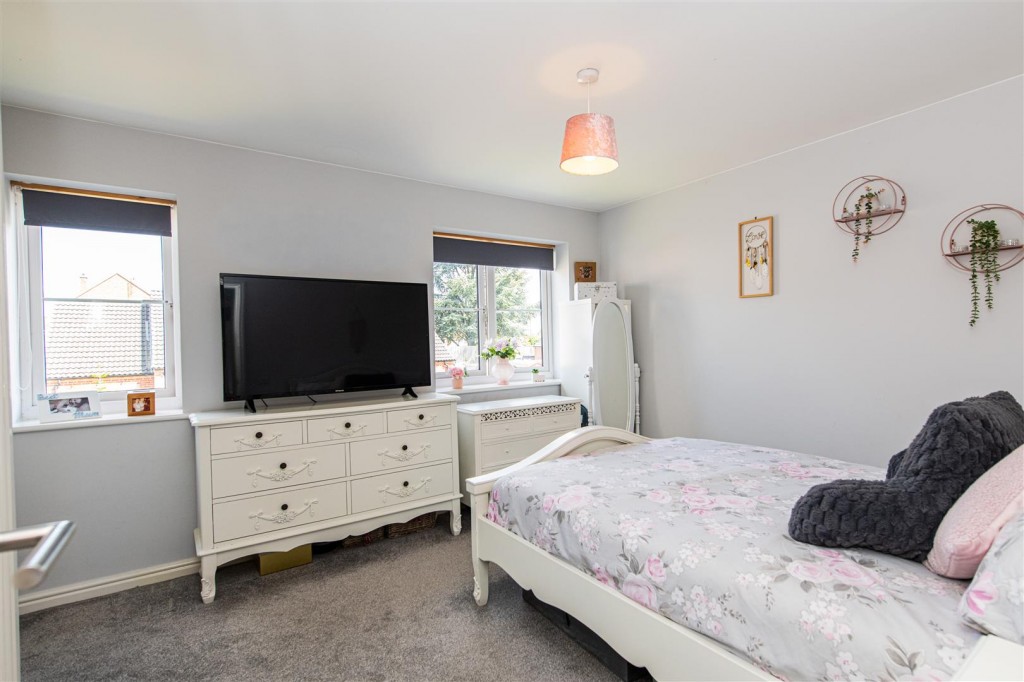 Images for Walden Road, Burton Latimer EAID:oscarjamesapi BID:3