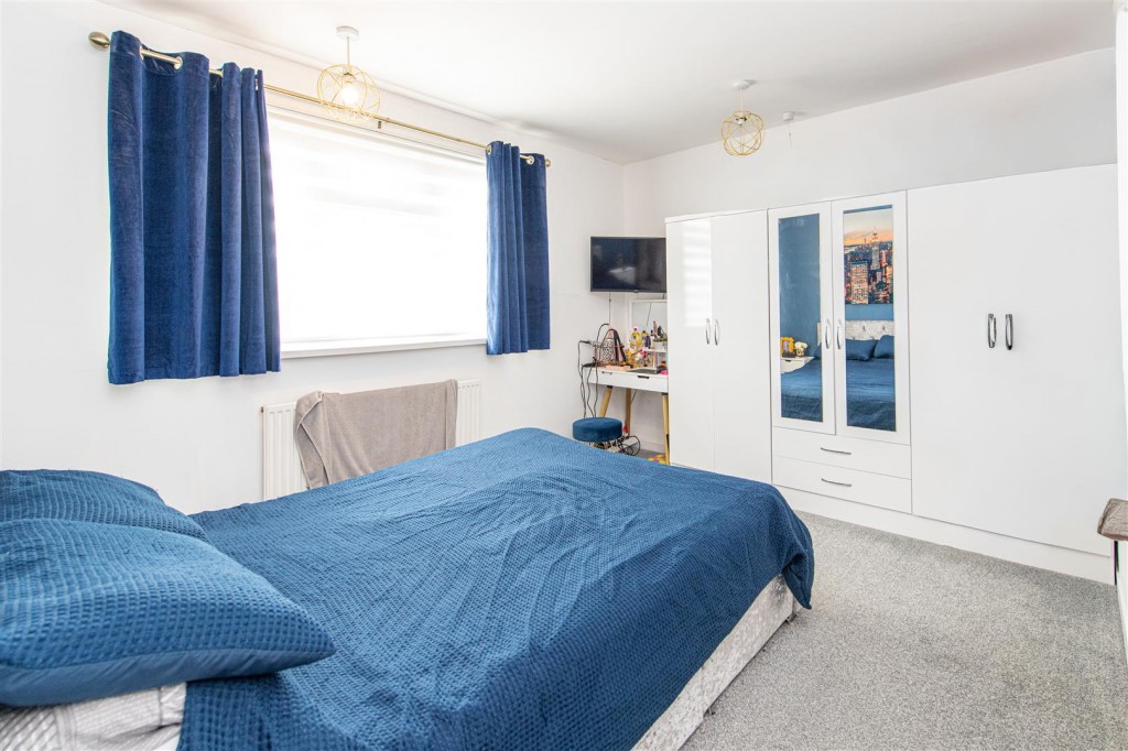 Images for Dovedale Road, Corby EAID:oscarjamesapi BID:4