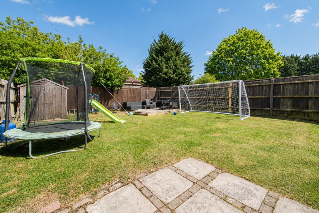 Images for Dovedale Road, Corby EAID:oscarjamesapi BID:4