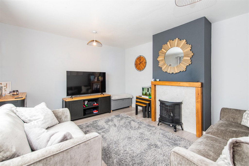 Images for Dovedale Road, Corby EAID:oscarjamesapi BID:4