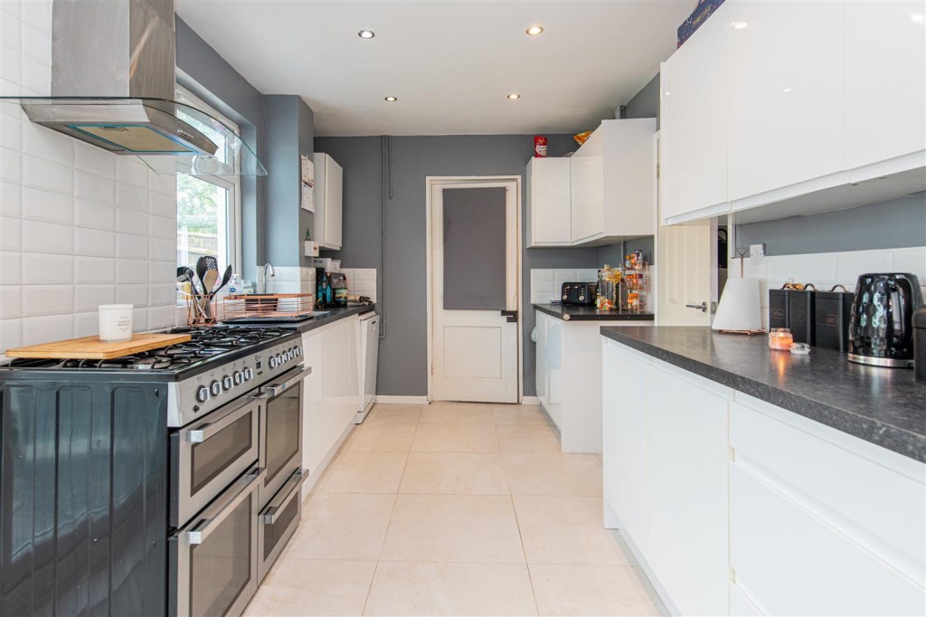 Images for Dovedale Road, Corby EAID:oscarjamesapi BID:4