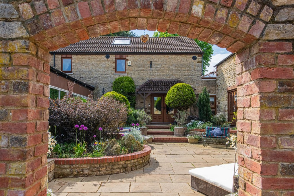 Images for Church Lane, Cranford, Kettering EAID:oscarjamesapi BID:3