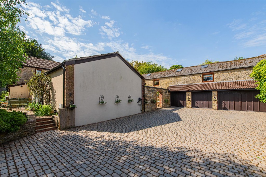 Images for Church Lane, Cranford, Kettering EAID:oscarjamesapi BID:3