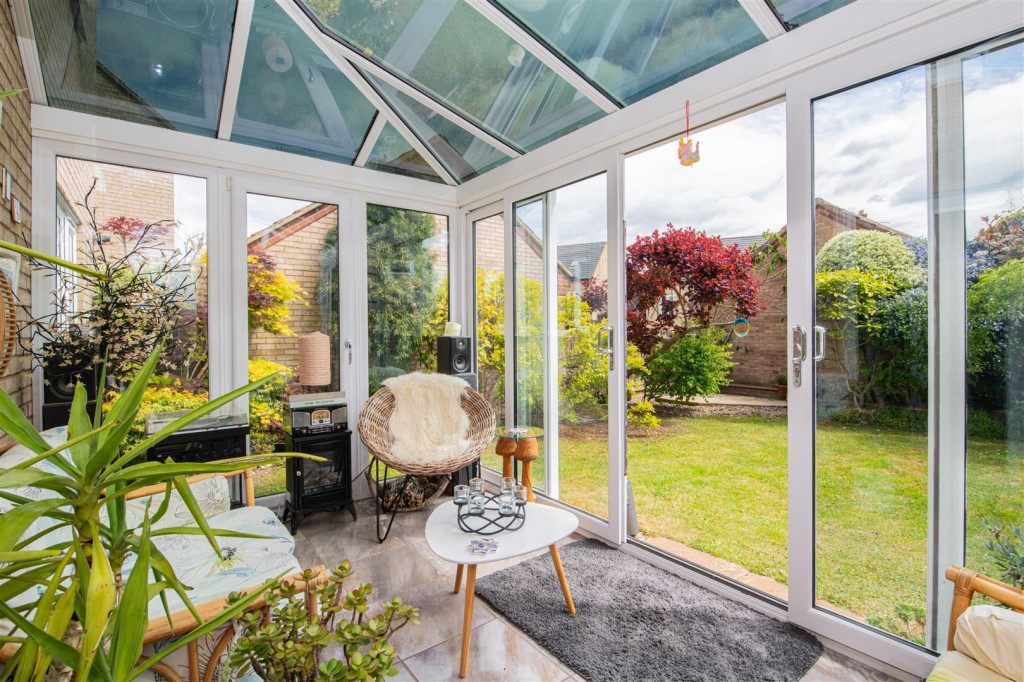 Images for Cranford Road, Burton Latimer EAID:oscarjamesapi BID:3