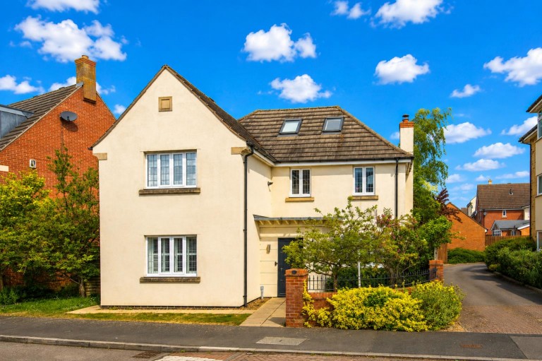 St. Crispin Crescent, Northampton - EAID:oscarjamesapi, BID:1
