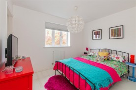 Images for St. Crispin Crescent, Northampton