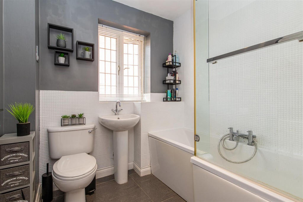 Images for St. Crispin Crescent, Northampton EAID:oscarjamesapi BID:1