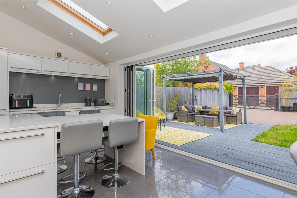 Images for St. Crispin Crescent, Northampton EAID:oscarjamesapi BID:1
