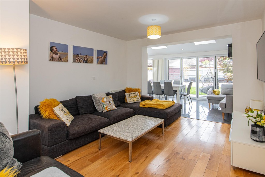Images for St. Crispin Crescent, Northampton EAID:oscarjamesapi BID:1