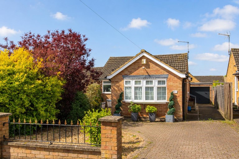 Scott Road, Wellingborough - EAID:oscarjamesapi, BID:6