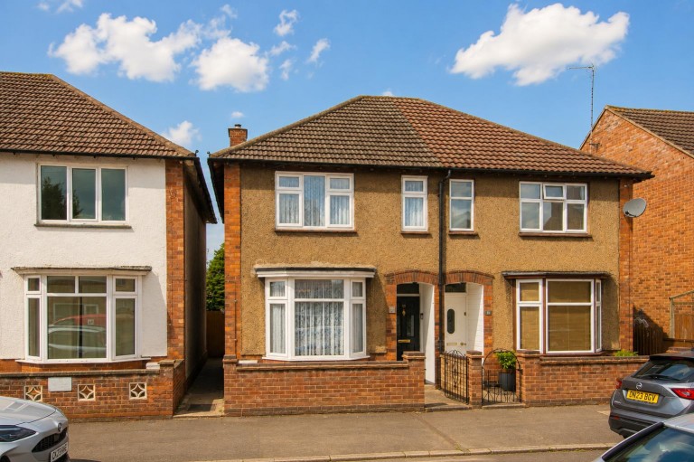 Shakespeare Road, Kettering - EAID:oscarjamesapi, BID:2