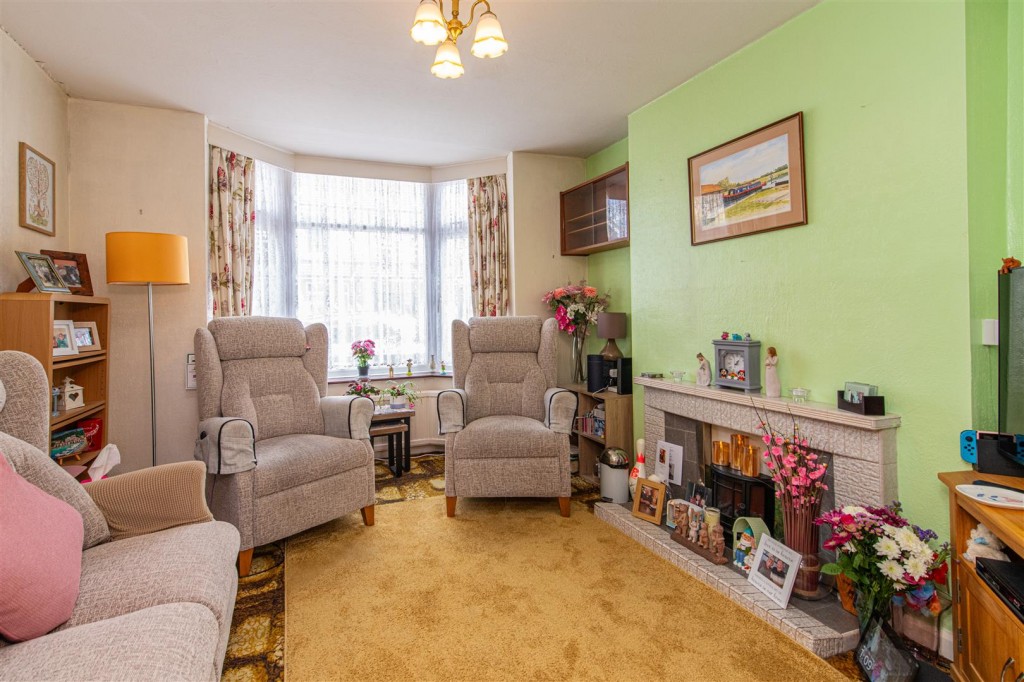 Images for Shakespeare Road, Kettering EAID:oscarjamesapi BID:2