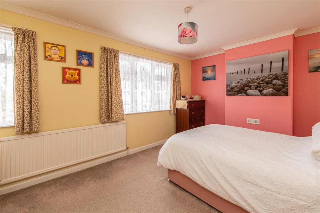 Images for Shakespeare Road, Kettering EAID:oscarjamesapi BID:2