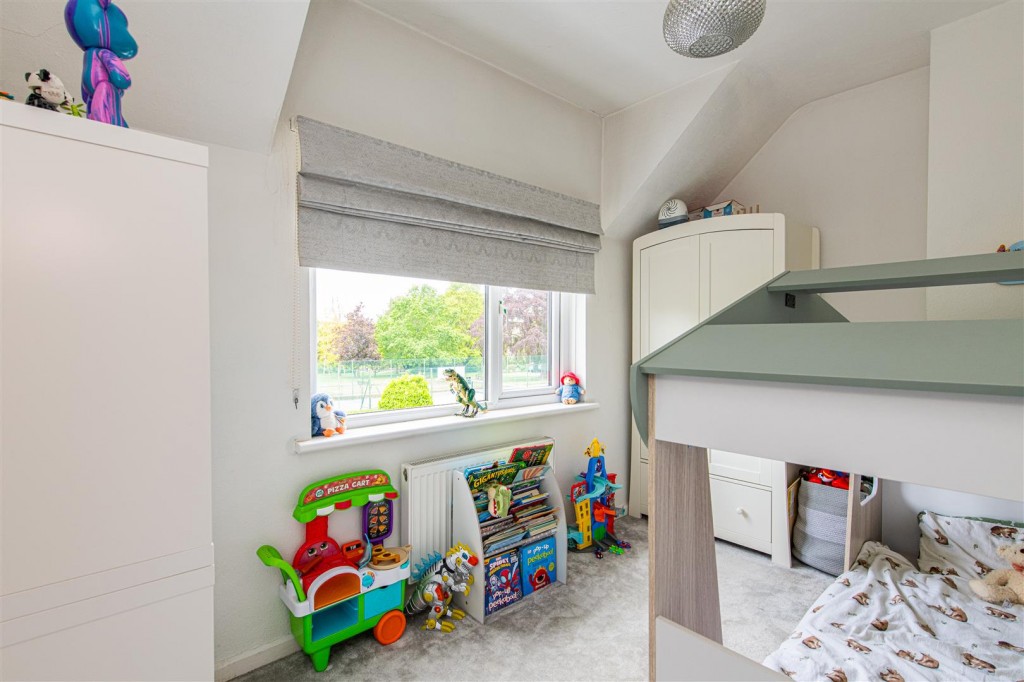 Images for Swanspool Parade, Wellingborough EAID:oscarjamesapi BID:6