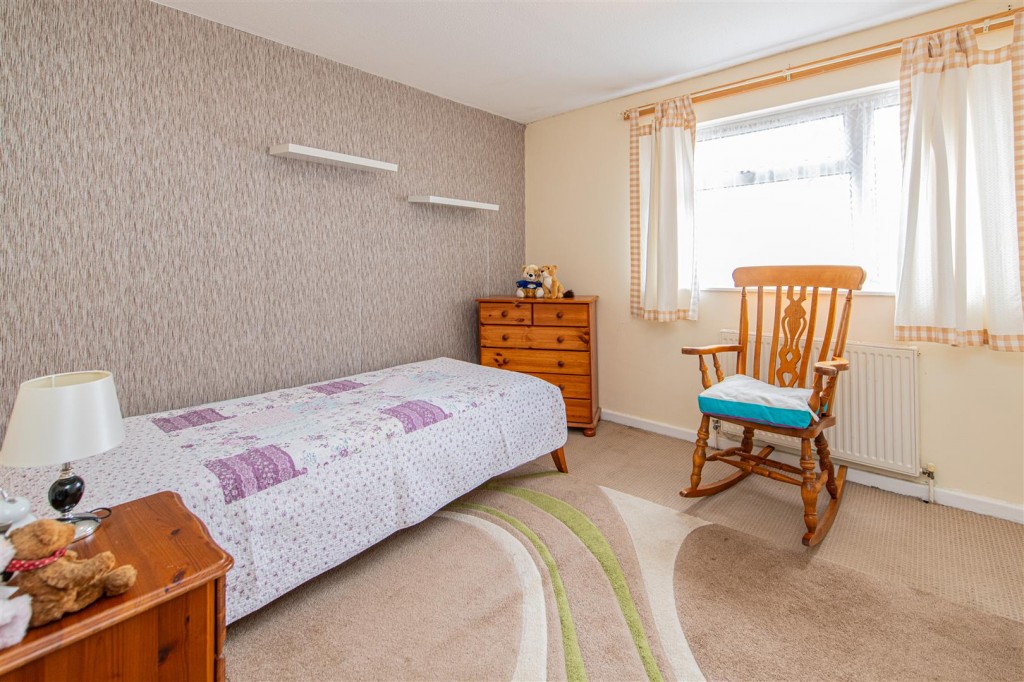 Images for Ringway, Northampton EAID:oscarjamesapi BID:1