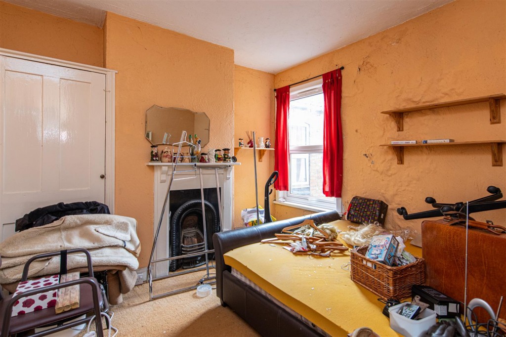 Images for Bowling Green Road, Kettering EAID:oscarjamesapi BID:2