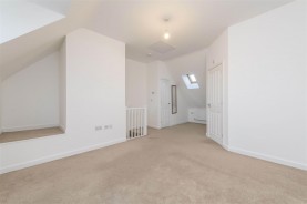 Images for The Avenue, Corby