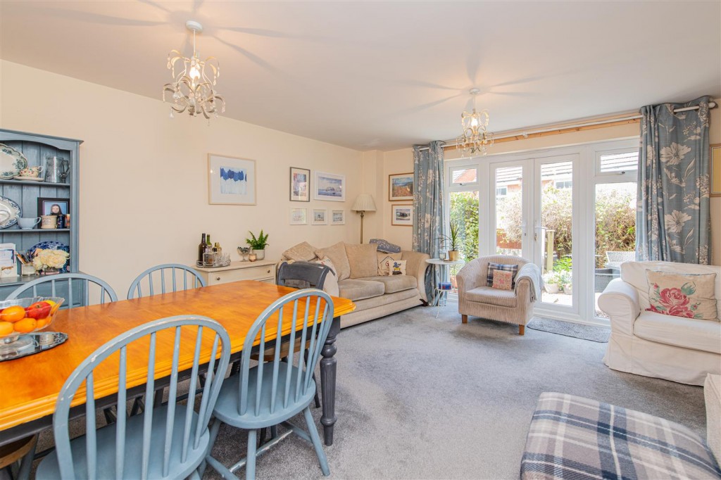 Images for Patenall Way, Higham Ferrers EAID:oscarjamesapi BID:8