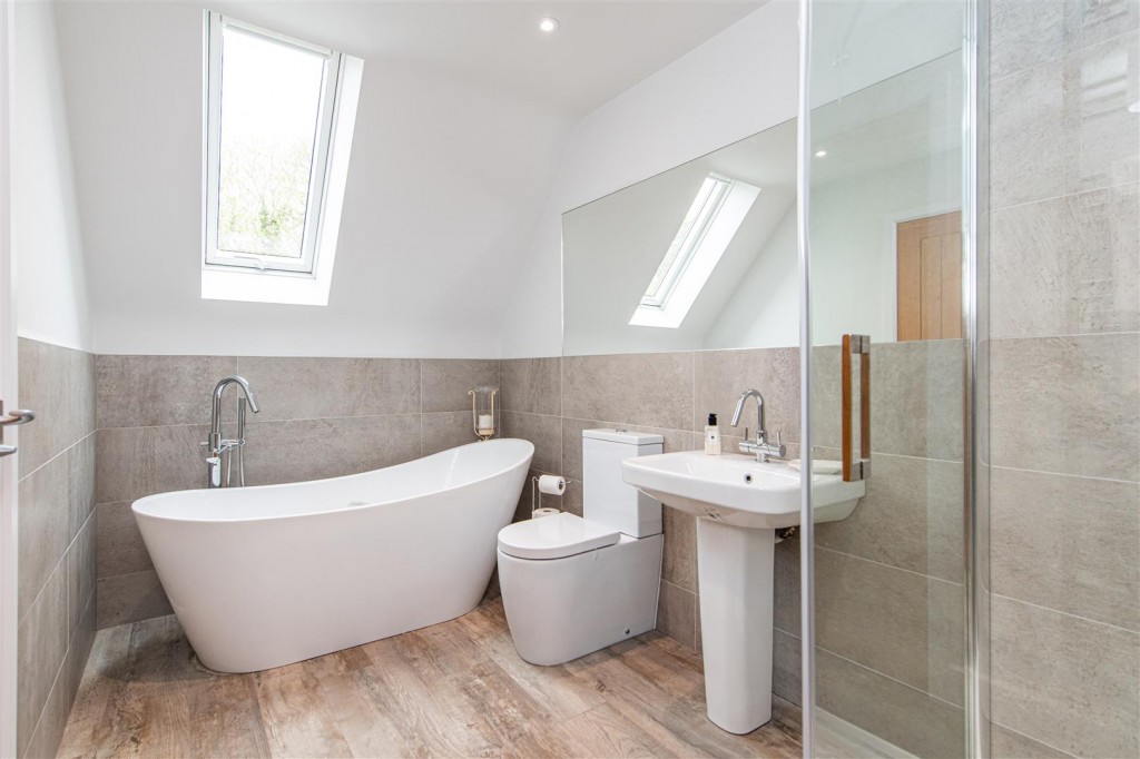 Images for High Street, Brington, Huntingdon EAID:oscarjamesapi BID:3