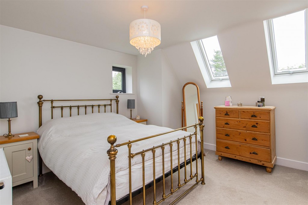 Images for High Street, Brington, Huntingdon EAID:oscarjamesapi BID:3