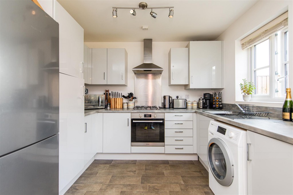 Images for Oxslip Close, Wootton, Northampton EAID:oscarjamesapi BID:1