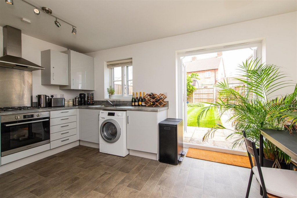 Images for Oxslip Close, Wootton, Northampton EAID:oscarjamesapi BID:1