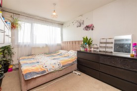 Images for Wakefield, Wellingborough