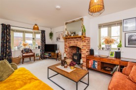 Images for Baldwin Drive, Burton Latimer