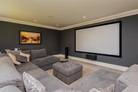 Images for Coles Close, Little Harrowden
