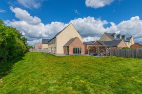 Images for Coles Close, Little Harrowden