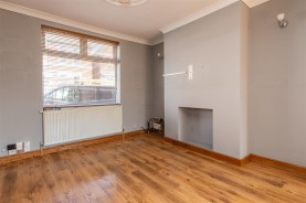 Images for Lindsay Street, Kettering