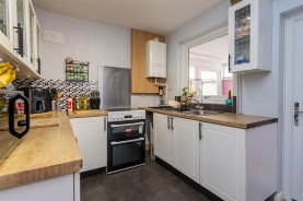 Images for Cornwall Road, Kettering