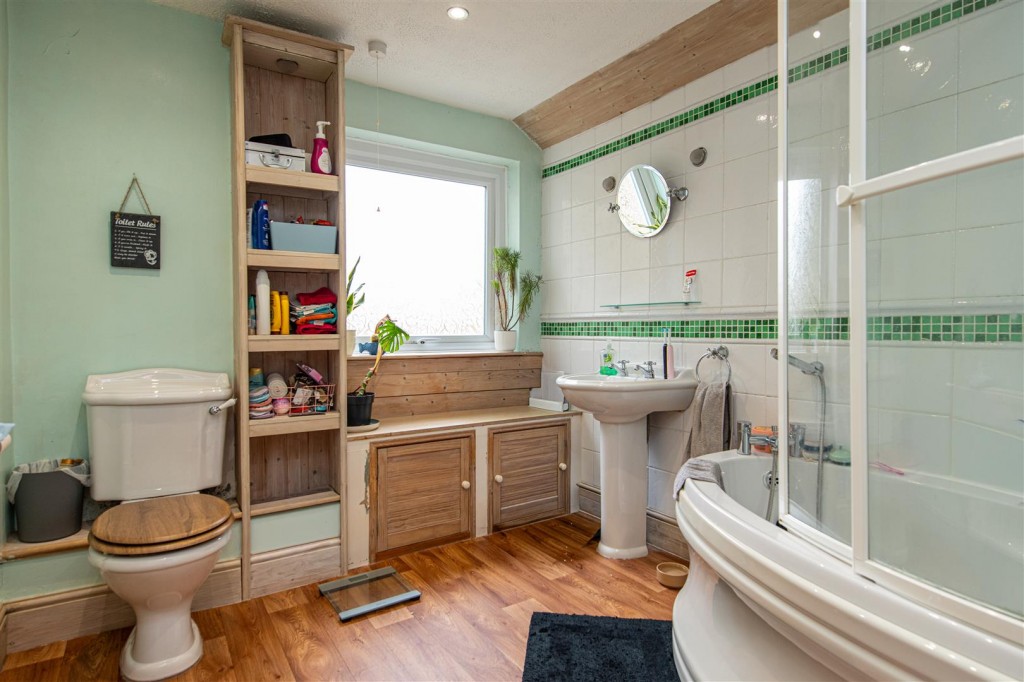 Images for Cornwall Road, Kettering EAID:oscarjamesapi BID:2