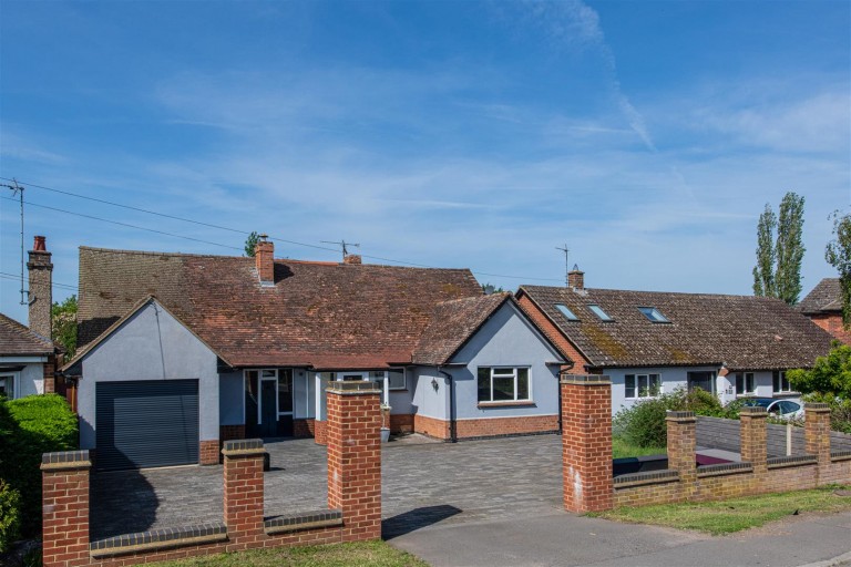 Bedford Road, Rushden - EAID:oscarjamesapi, BID:8