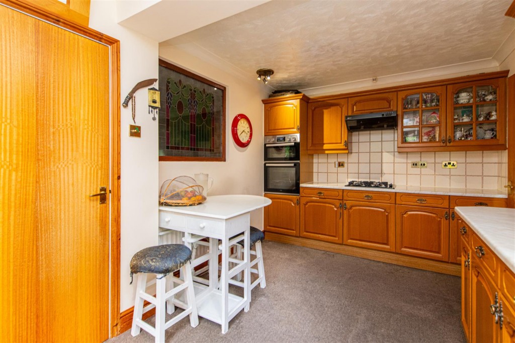 Images for Troon Crescent, Wellingborough EAID:oscarjamesapi BID:6