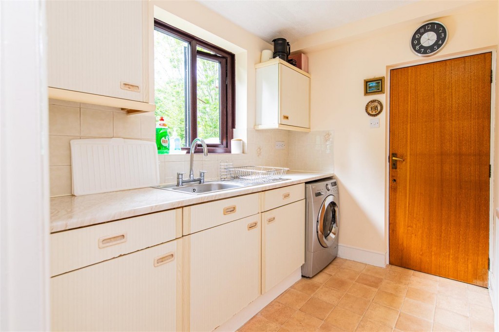 Images for Troon Crescent, Wellingborough EAID:oscarjamesapi BID:6