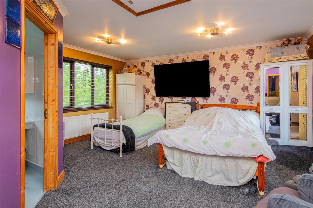 Images for Troon Crescent, Wellingborough EAID:oscarjamesapi BID:6
