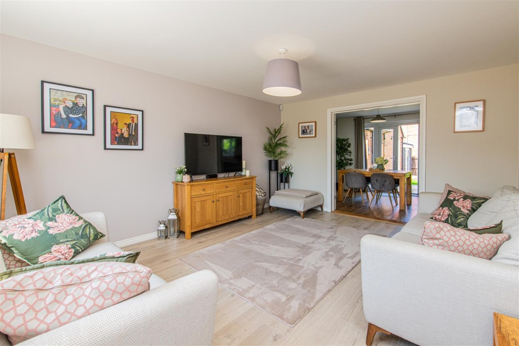 Images for Mayfly Road, Northampton EAID:oscarjamesapi BID:1