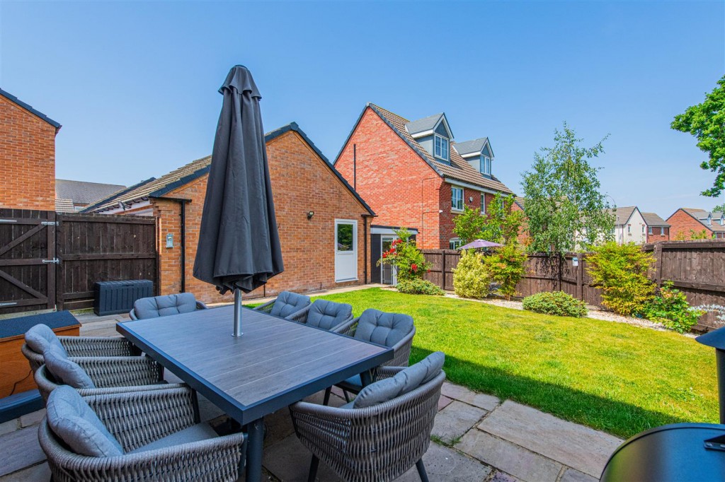 Images for Mayfly Road, Northampton EAID:oscarjamesapi BID:1