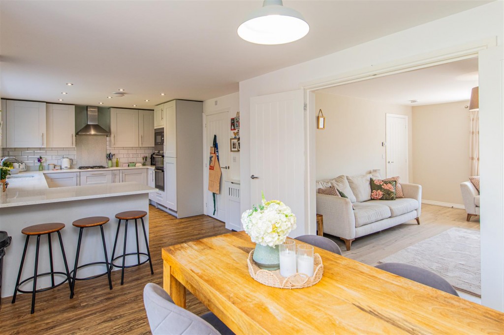 Images for Mayfly Road, Northampton EAID:oscarjamesapi BID:1