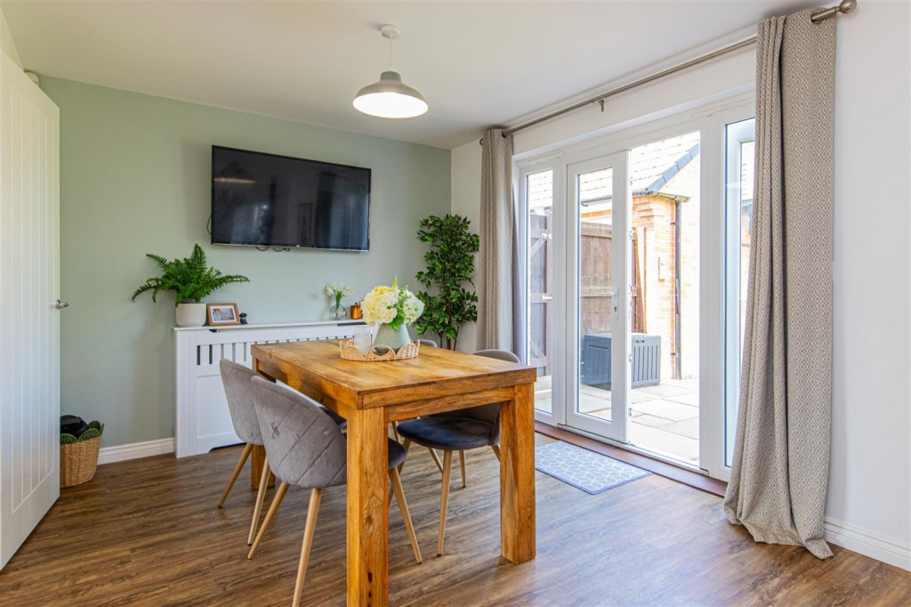 Images for Mayfly Road, Northampton EAID:oscarjamesapi BID:1